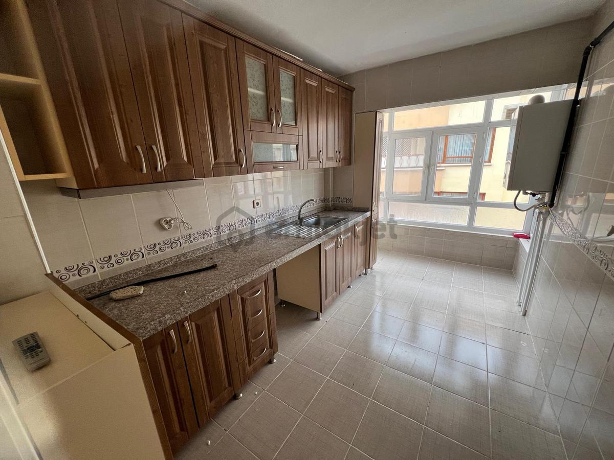 Ufuktepe Cadde Üstü Yapılı Katta 3+1 - 20