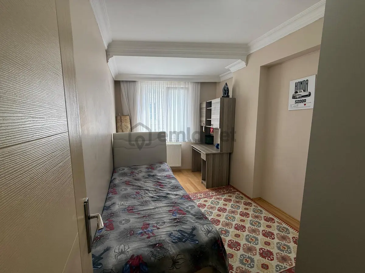 Remax Ekspres'ten Çift Balkonlu Ebeveyn Banyolu 2+1 Feraf Daire - 7