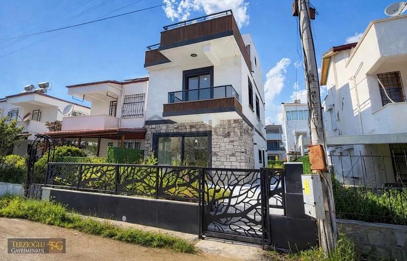 Terzioğlu'ndan Denize 80 Metre 4+1 Deluxe Villa - 4