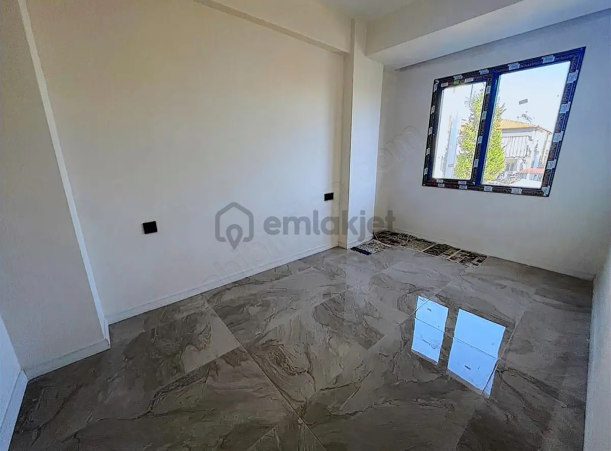 Şemiklerde Satılık 1+1 Sıfır Arakat Apart - 17