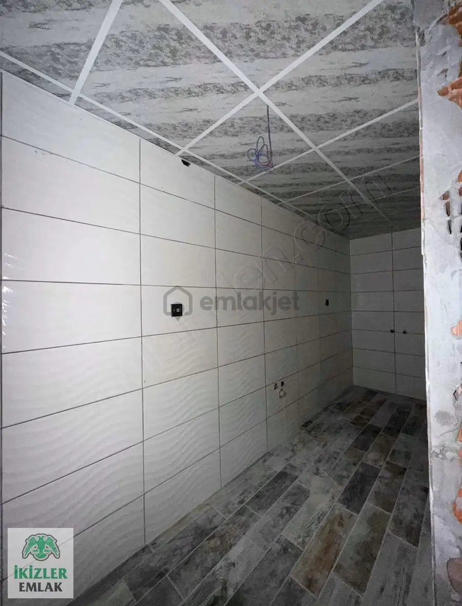 Bilecik Söğüt Merkezde Cadde Üzeri Dükkan - 6