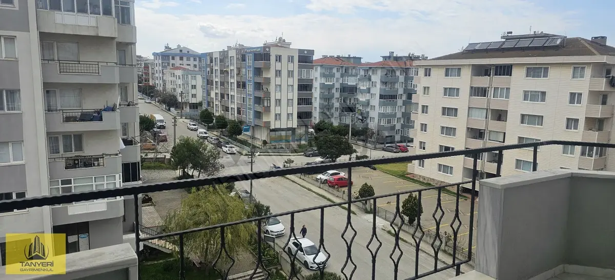 Esenler Mahallesinde Site İçinde Satılık 3+1 Daire - 31