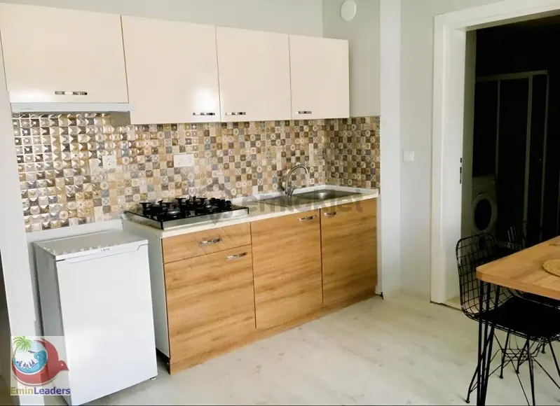Gazi Mah. 1+1 Eşyalı Site İçinde +açık Otopark - 4