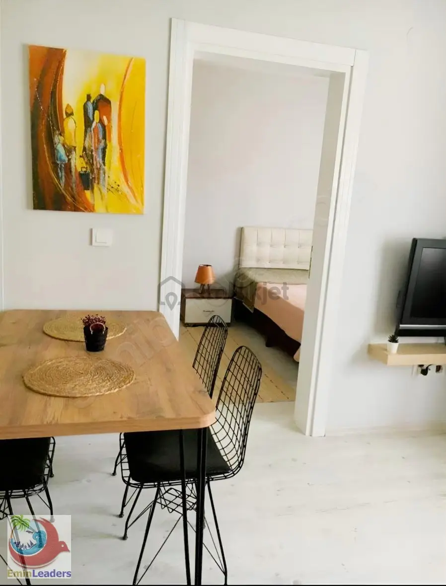 Gazi Mah. 1+1 Eşyalı Site İçinde +açık Otopark - 3
