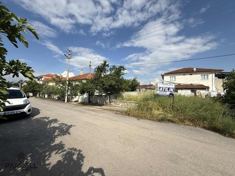 Kepsut Yenice Mah. 3 Kat İmarlı 211 M² Satılık Arsa - 22