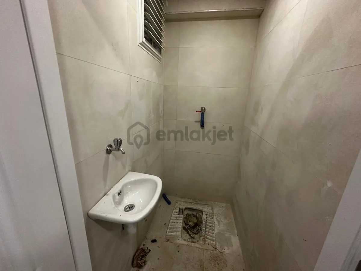 Cennet Mahallesi Merkezinde 3+1 Otoparklı - 31