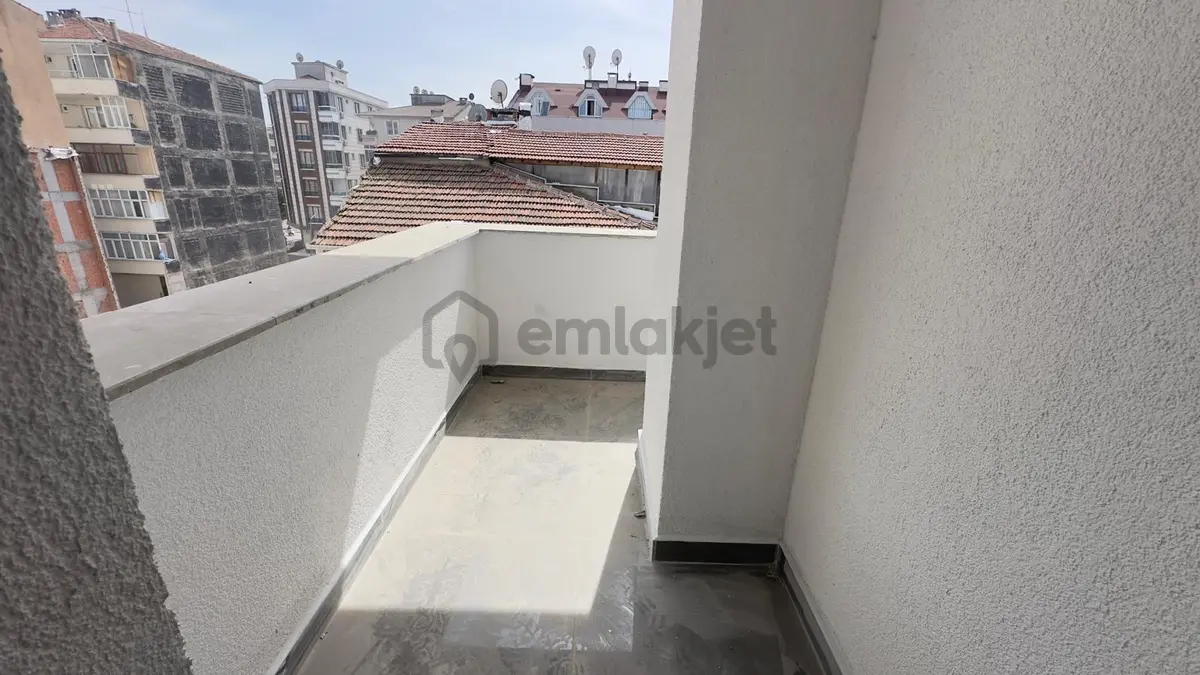 Başokur'dan Bahçelievler Soğanlı Hm. Güney Cephe 110 M2 3+1 - 5