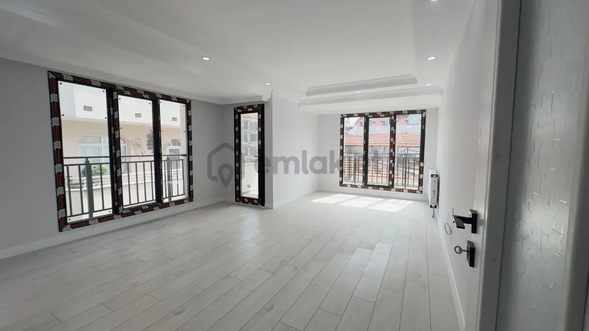 Başokur'dan Bahçelievler Soğanlı Hm. Güney Cephe 110 M2 3+1 - 2