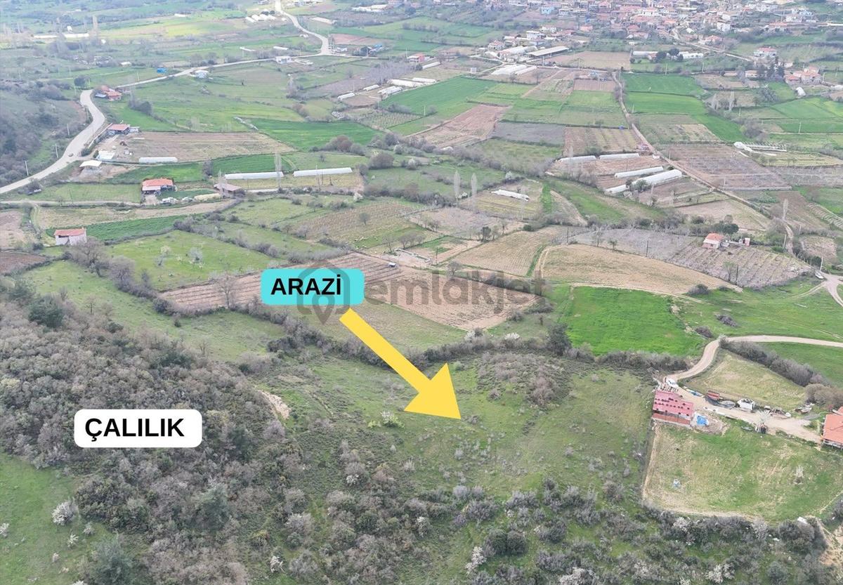 Sındırgı Pürsünlerde Baraj Manzaralı Tarla - 7