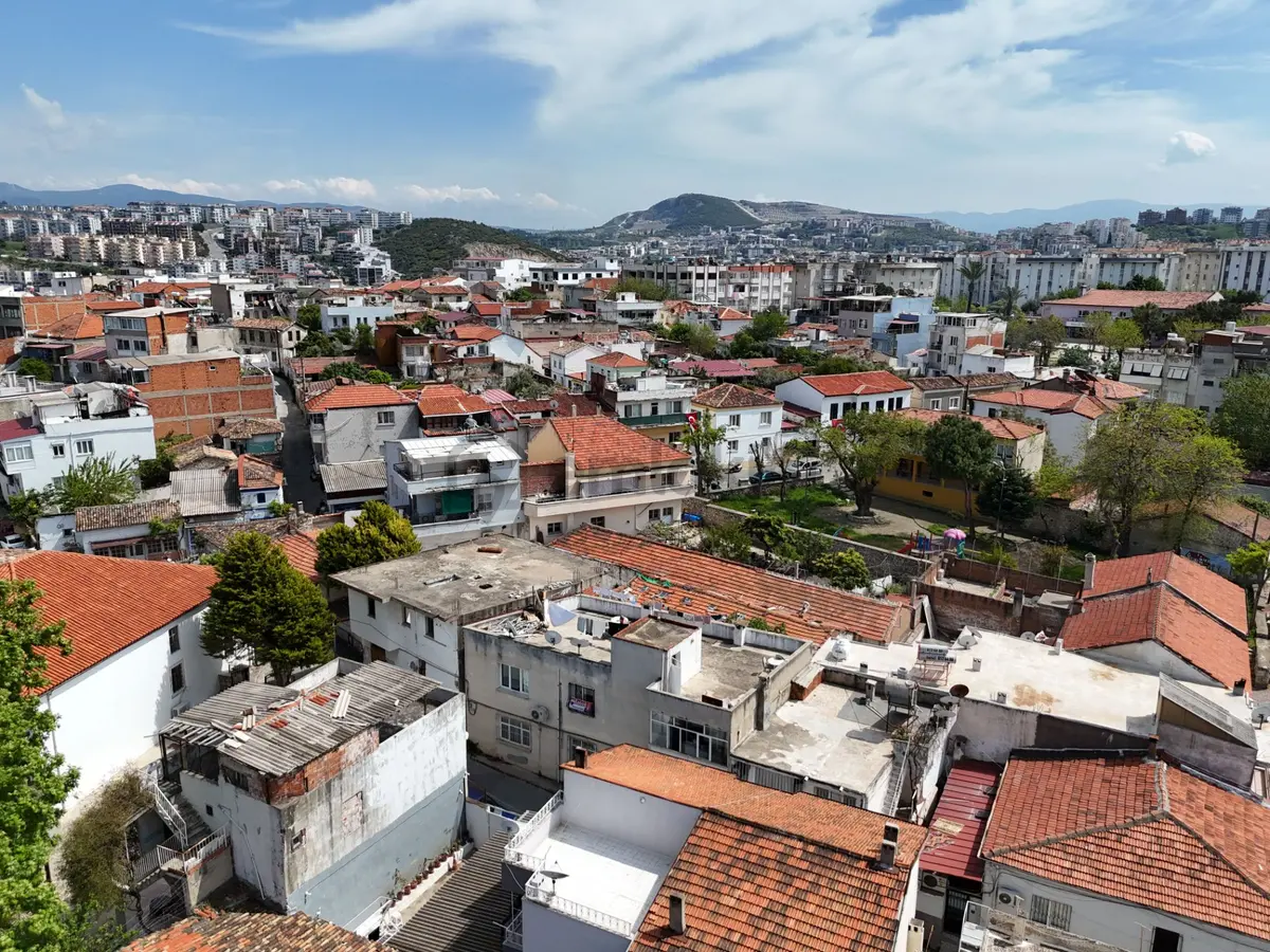 Kuşadası Şehir Merkezinde Satılık 3+1 Daire - 4