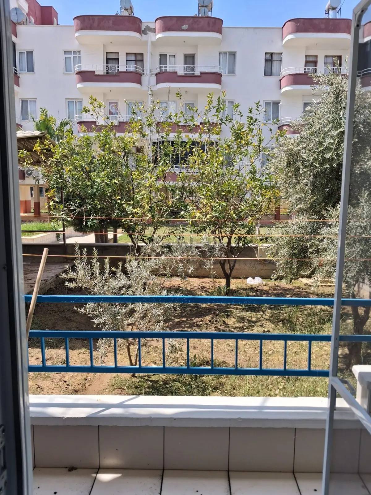 Usanoğlu’nda Satılık Eşyalı 2+1 Daire – Denize Sadece 100 Metre! - 10