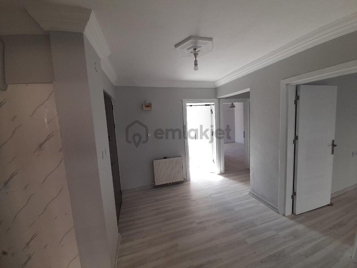 Bulancak Satılık Yeni Tadilatlı 3.kat, 3+1 Daire - 27