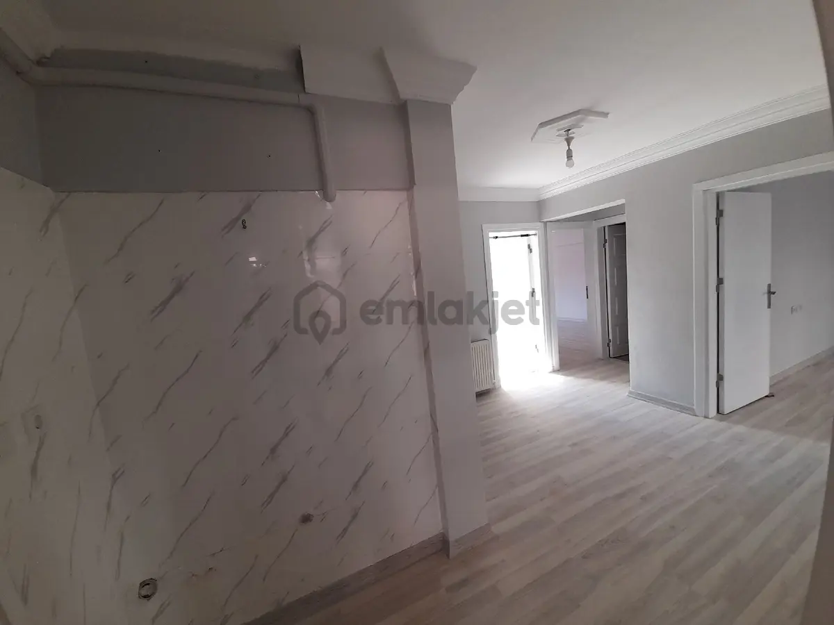 Bulancak Satılık Yeni Tadilatlı 3.kat, 3+1 Daire - 28
