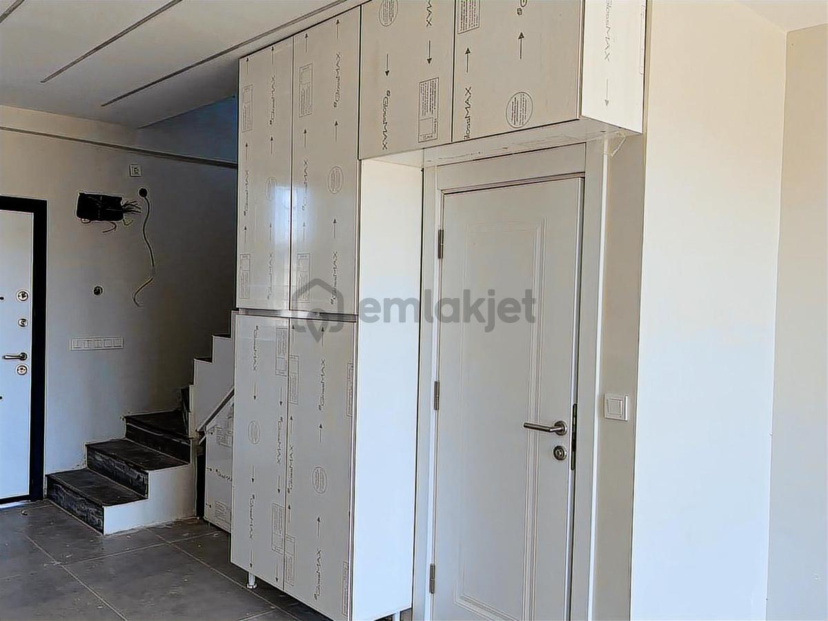 Bahçeli Evler Önerlerde Mustakıl Bahcelı 2+1dublex. - 13