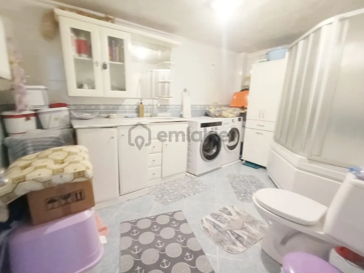 Satılık Beylikdüzü Ceylan Sit.180 M2.3+1 7.kat Açık Otoparklı - 29