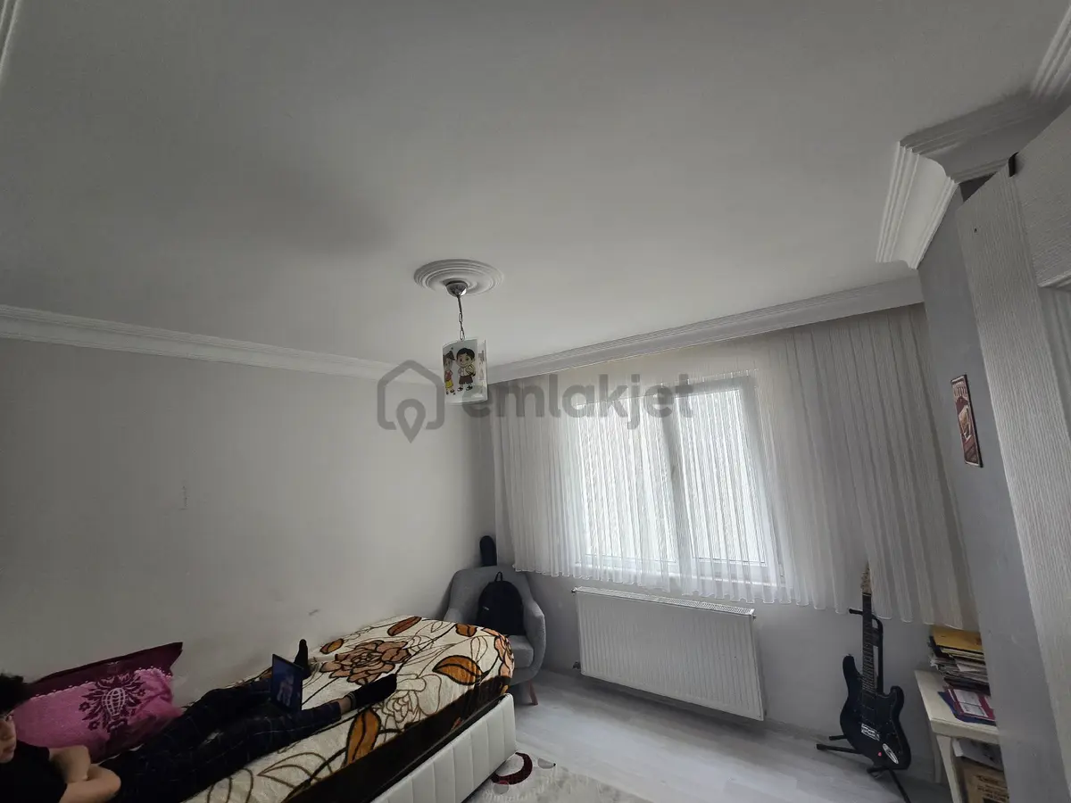 Pendik Esenyalıda Satılık 3+1 Daire - 32