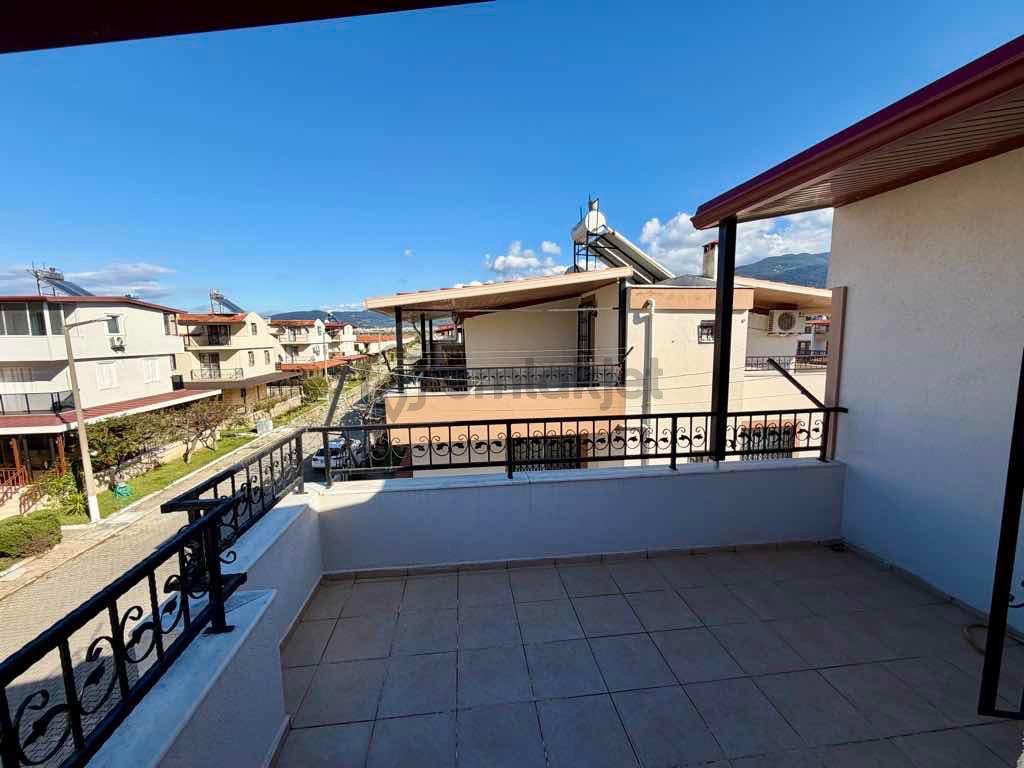 Denize Çok Yakın Bakımlı Villa! - 24