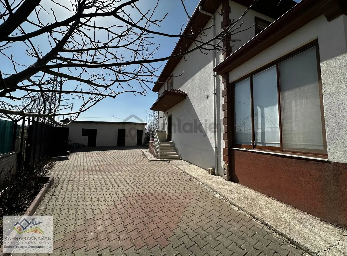 K.kazan Gyo'dan 4+1 280m2 Satılık Villa - 13