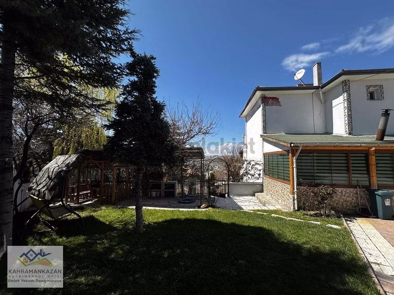 K.kazan Gyo'dan Satılık 9+1 3katlı Villa 1470m2 - 6