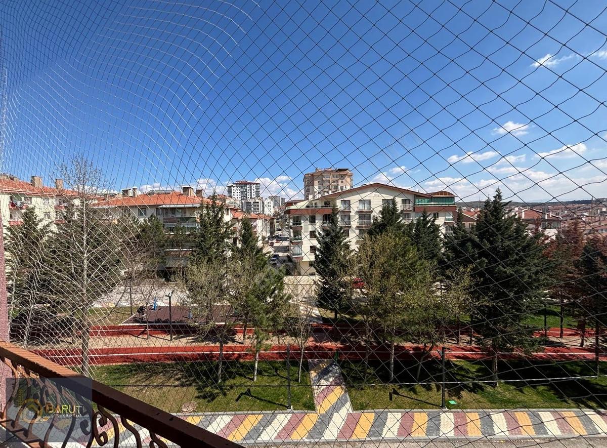 Barut Emlaktan Park Manzaralı Masrafsız Güney Cephe 3+1 Daire