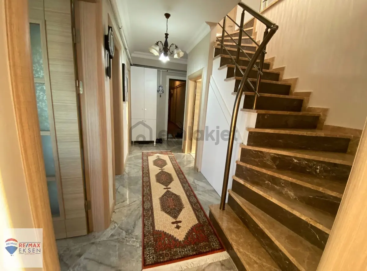 Çekmeköy Çatalmeşe Mah Satılık Çatı Dubleks 4+1 Daire - 20