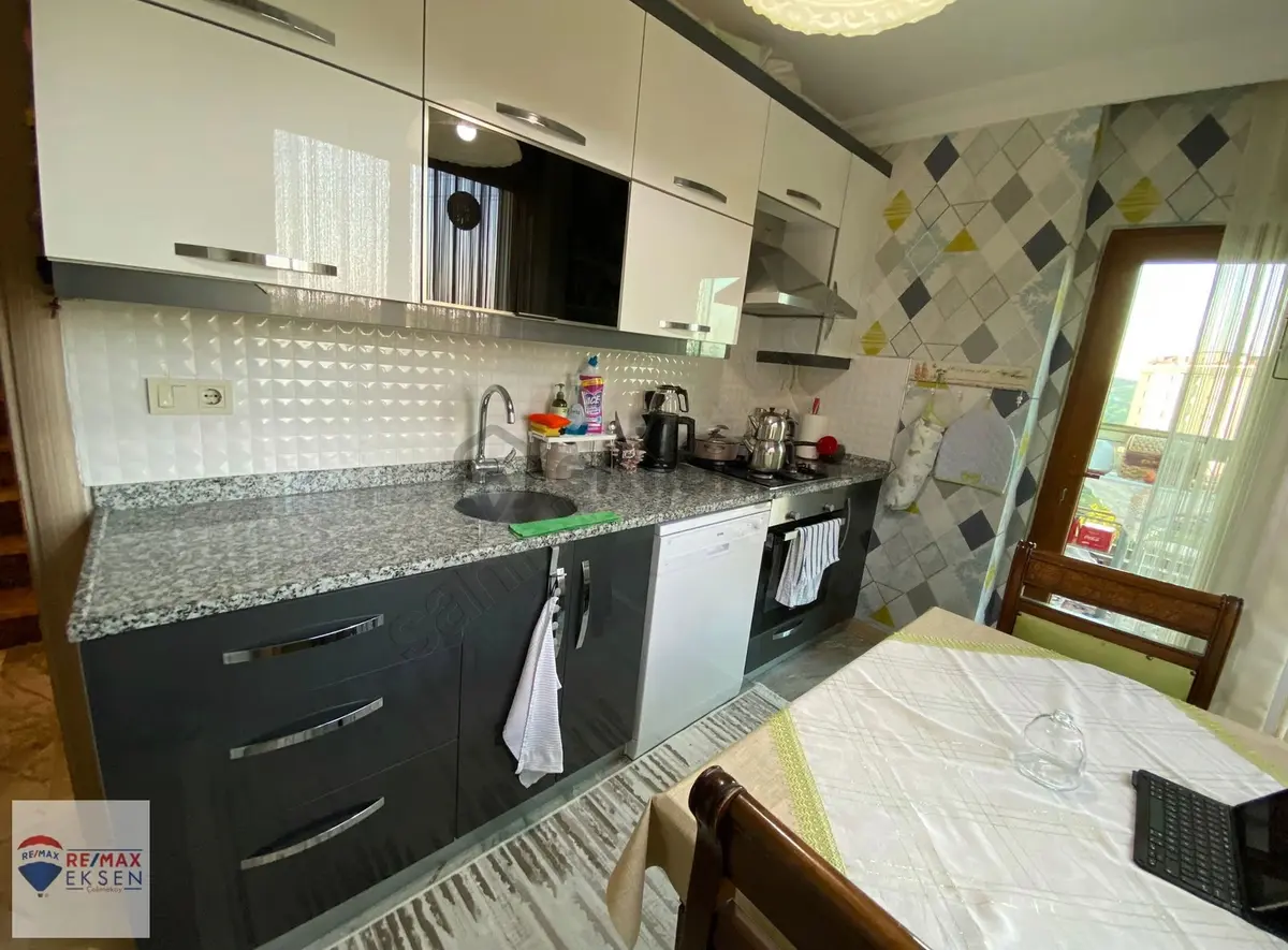 Çekmeköy Çatalmeşe Mah Satılık Çatı Dubleks 4+1 Daire - 10