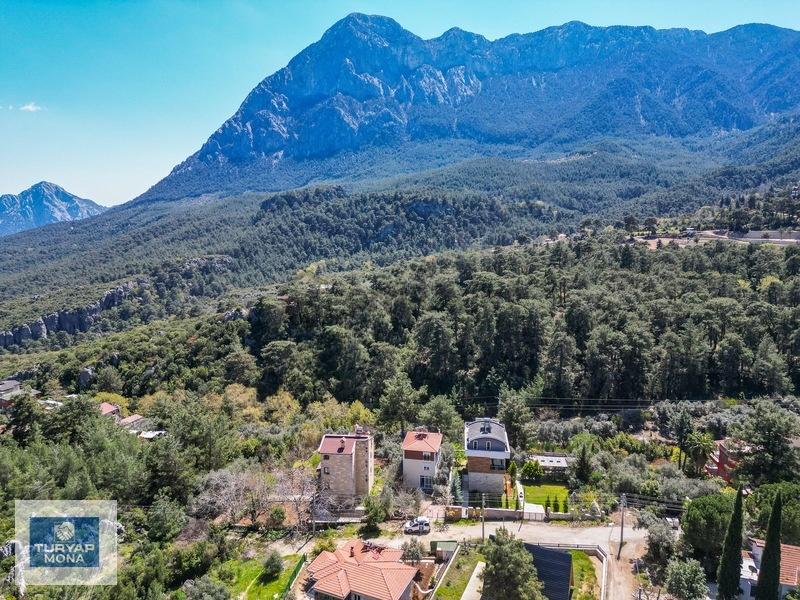 Geyikbayırında Doğayla İç İçe 3 Katlı Villa - 34