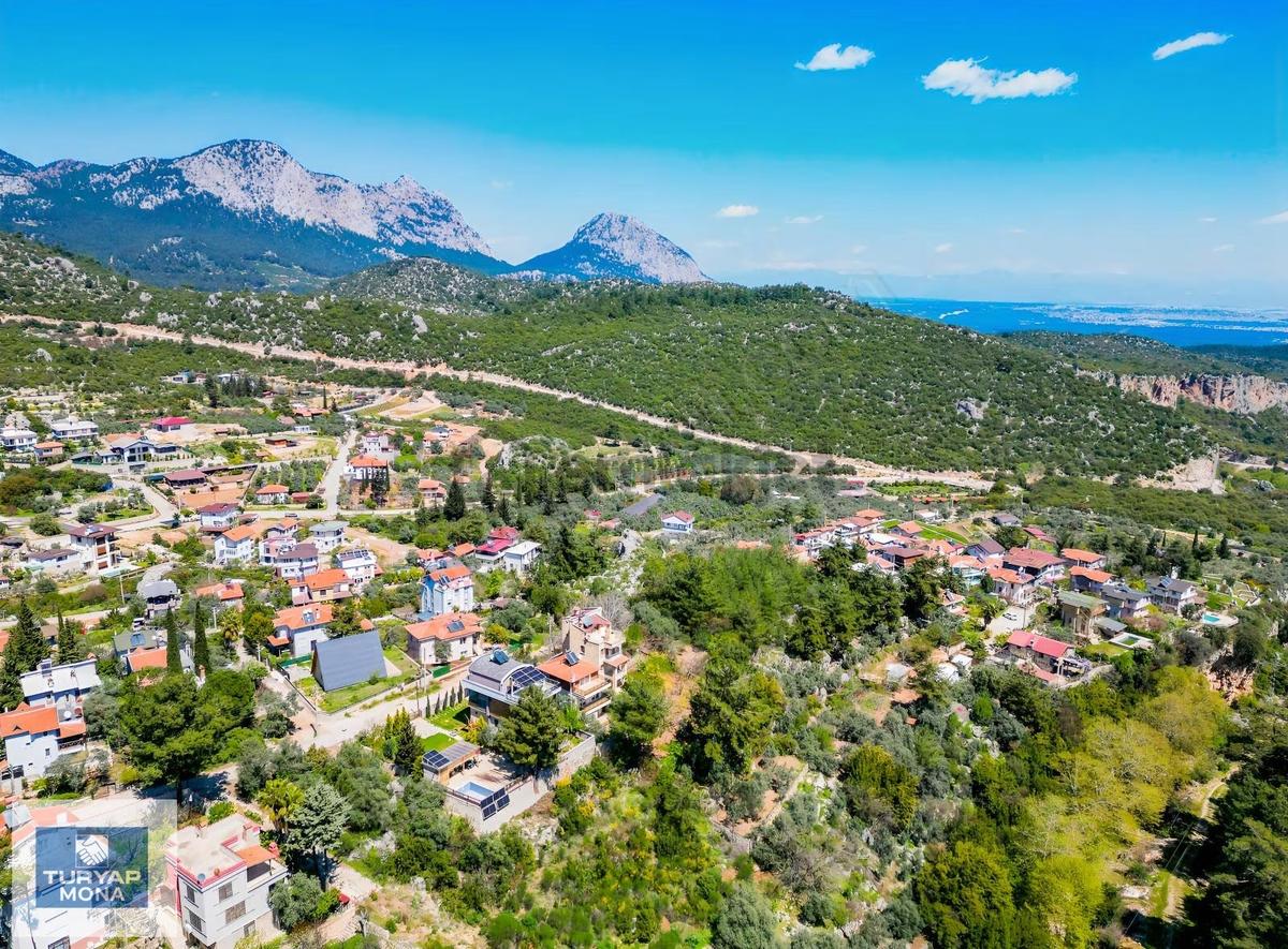 Geyikbayırında Doğayla İç İçe 3 Katlı Villa - 29