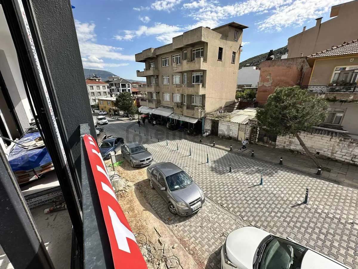Milas Merkez'de Sıfır 2+1 Kiralık Daire - 19