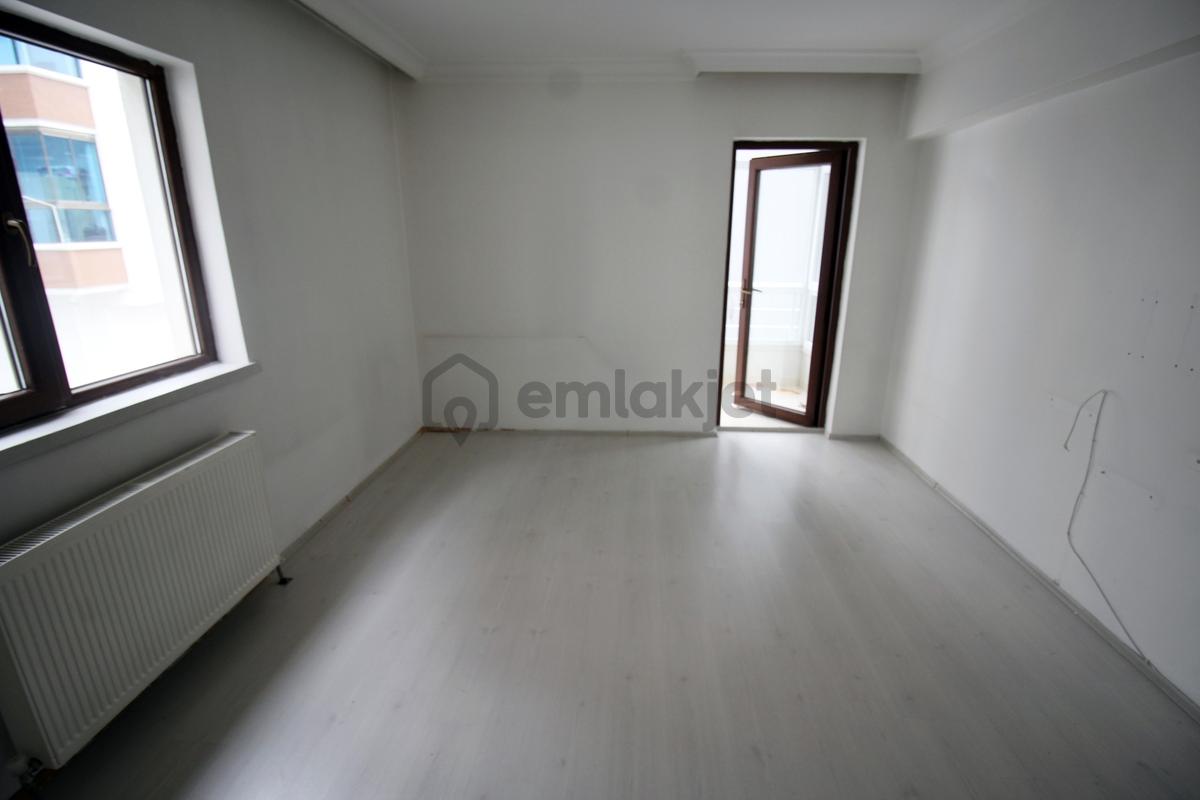 Krc'den Misket Mahallesinde 3+1 İskanlı Satılık Daire! - 16