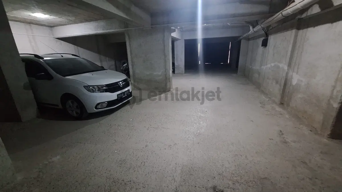 Akıncılar'da Site İçinde E.banyolu 3+1 Full Eşyalı Satılık Daire - 6
