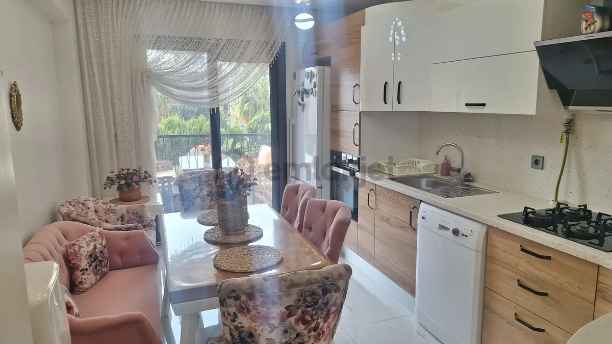 Akıncılar'da Site İçinde E.banyolu 3+1 Full Eşyalı Satılık Daire - 14