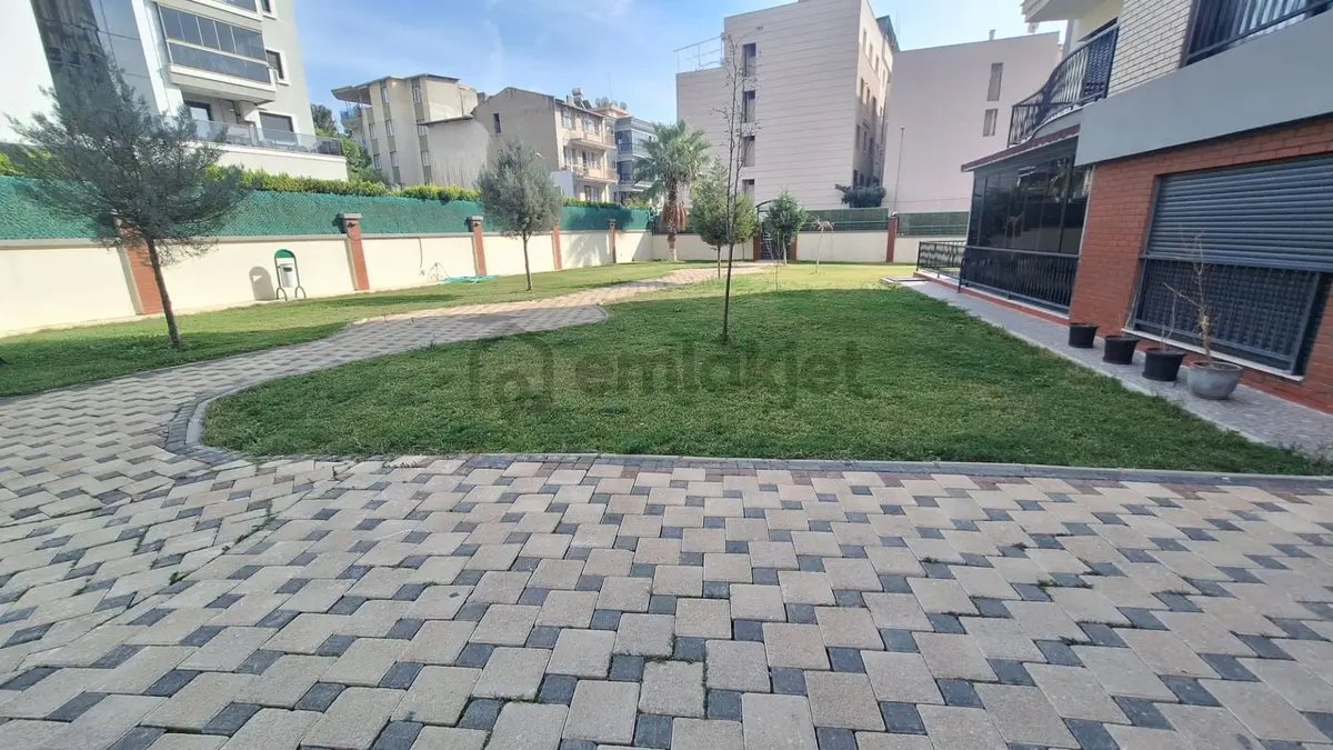 Akıncılar'da Site İçinde E.banyolu 3+1 Full Eşyalı Satılık Daire - 2