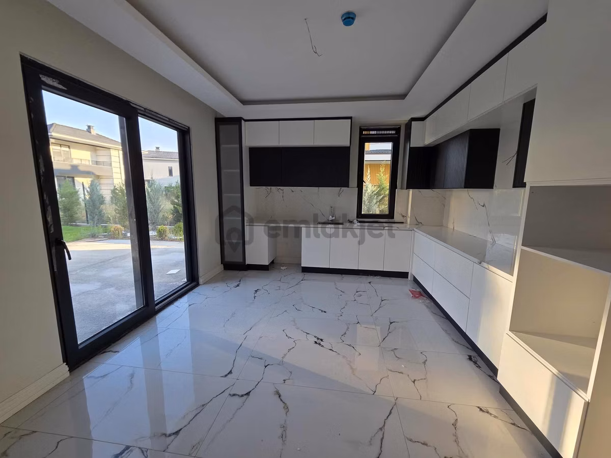 Buhara Mahallesinde Site İçi Satılık Ultralüks Villa - 7