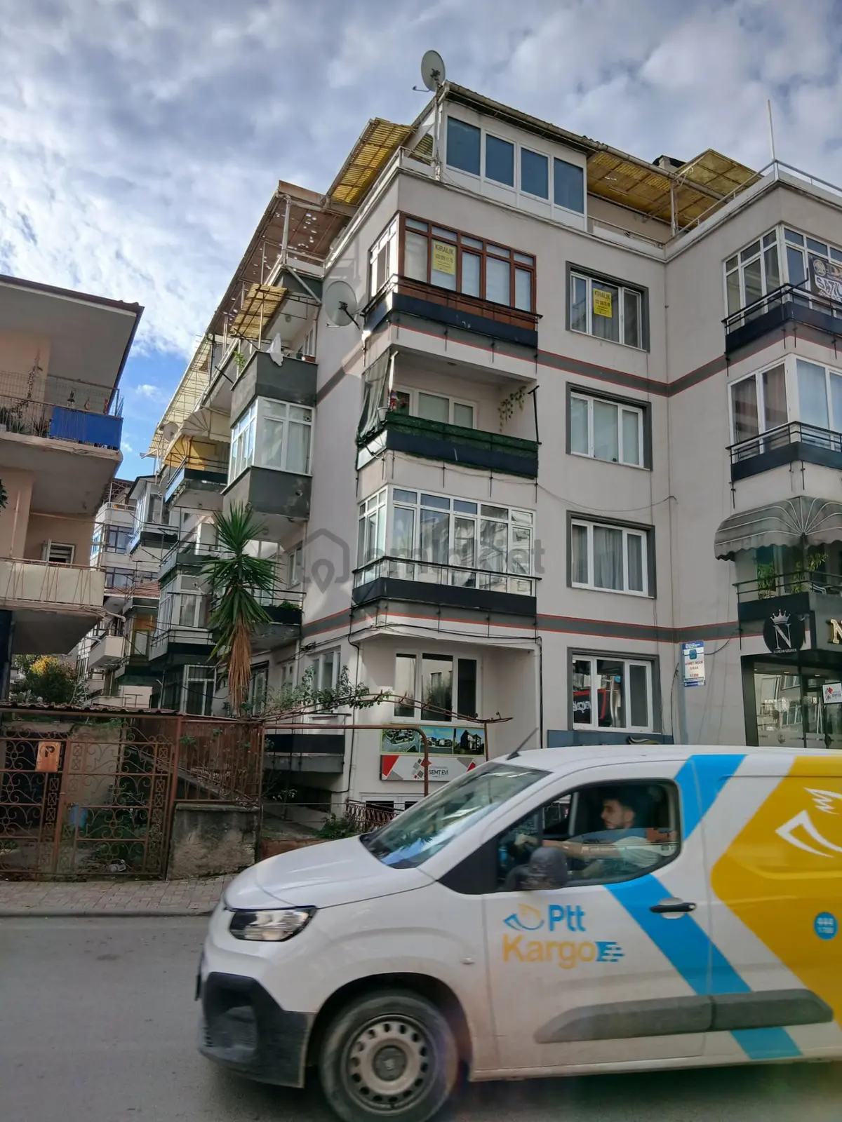 Gölcük Değirmendere Merkez Mah.daire - 17