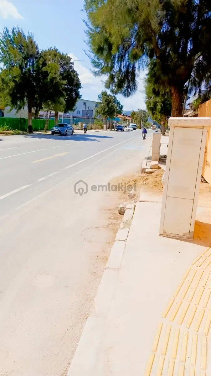 Urla Atatürk Mah. Müstakil Ev Ve Dükkan - 18