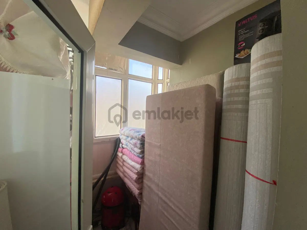 Yüksel Emlak'tan 24 Metre Civarı Satılık 3+1 Daire - 15