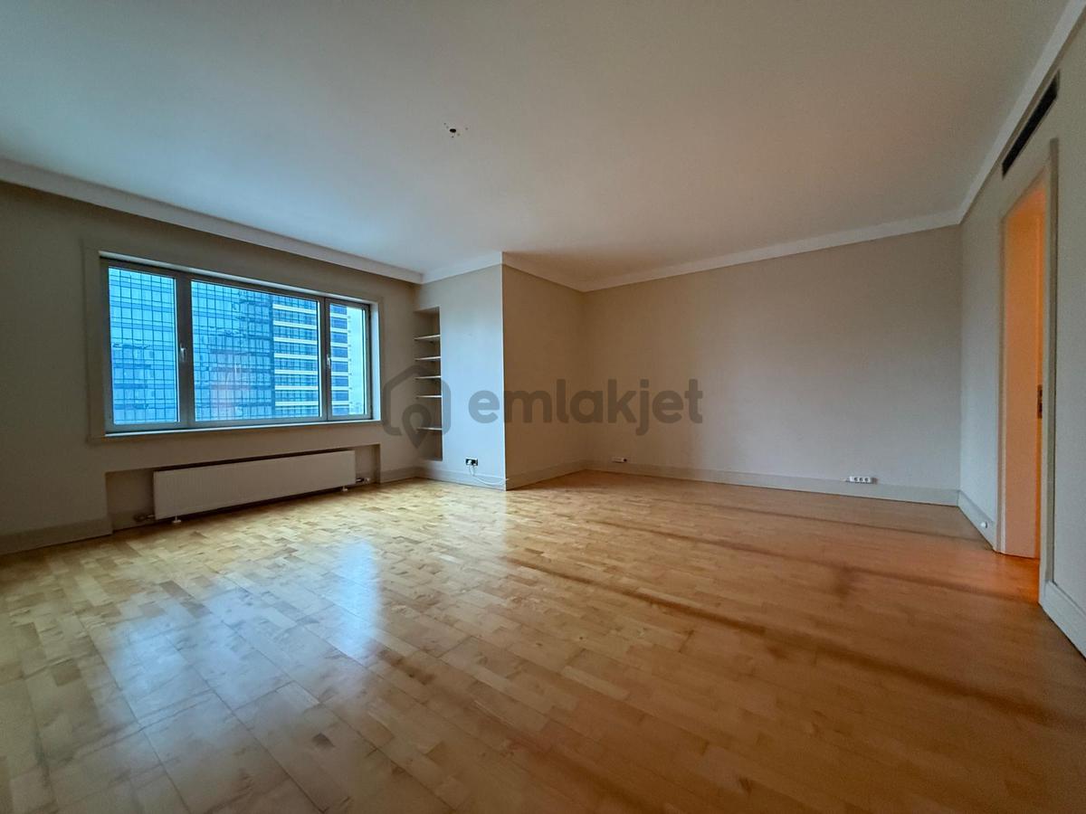 Metrocity'de 302 M2 Satılık 4+1 Daire - 8