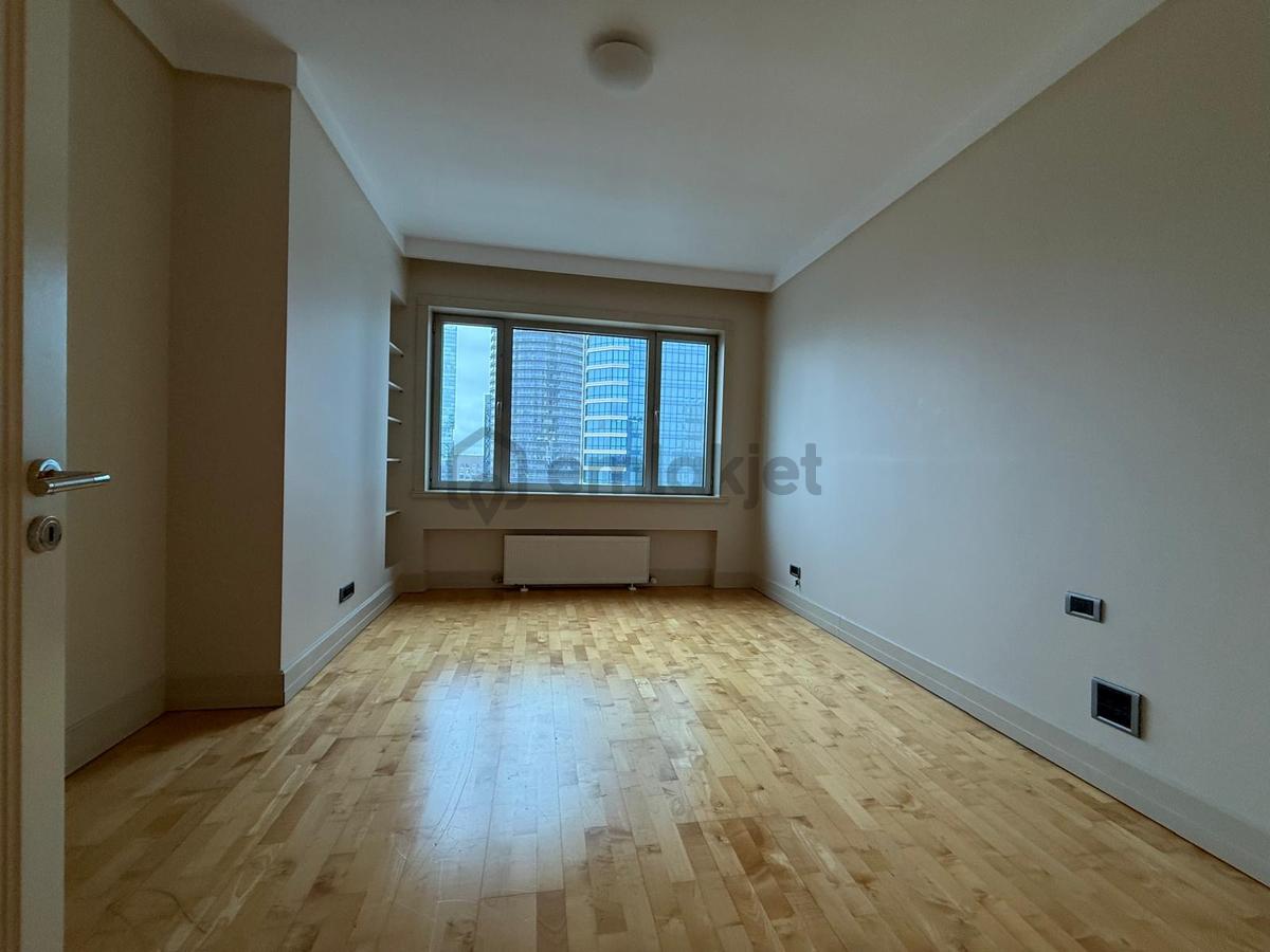 Metrocity'de 302 M2 Satılık 4+1 Daire - 12