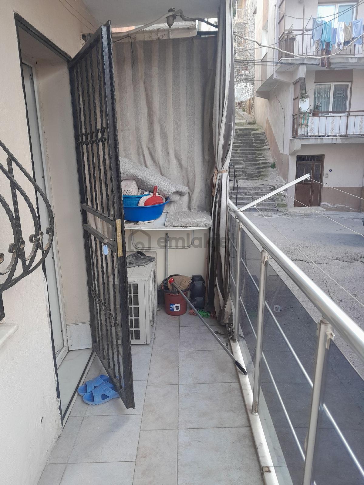 Sahibinden Gültepe Ulubatlı.mh.d.gazlı Satılık 3+1daire - 31