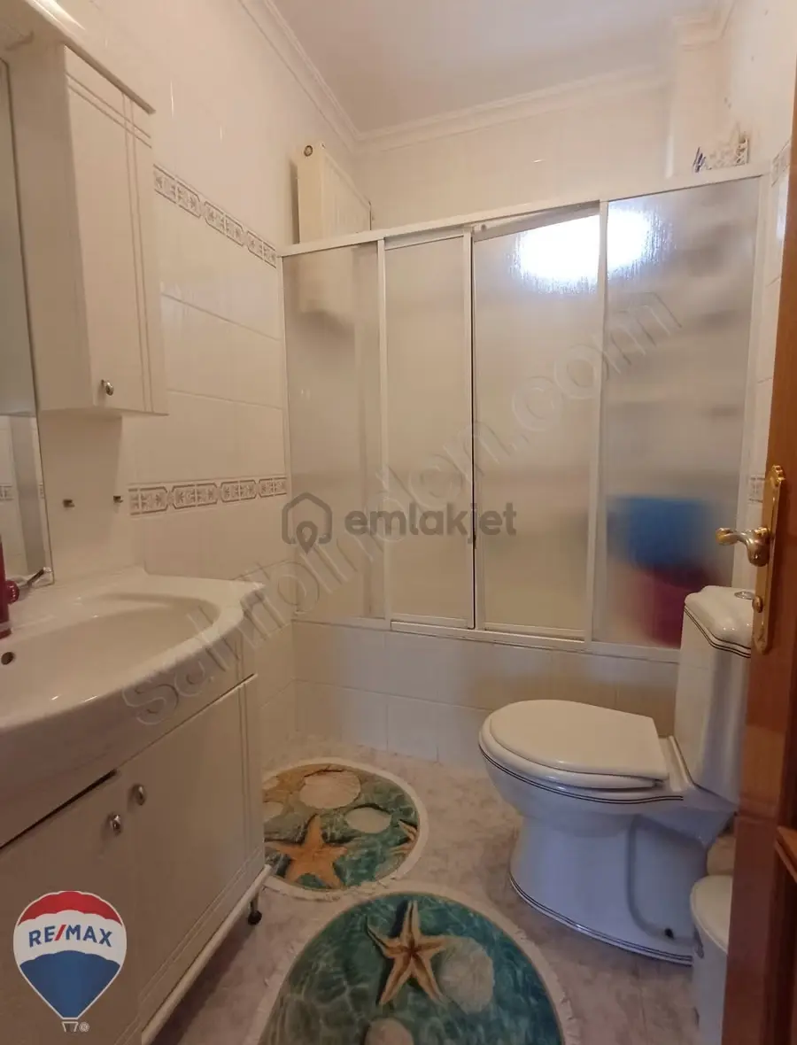 Remax Rıdvan Gedik Serdivan Bahçeli 170m2 Müstakil Dublex Ev - 17