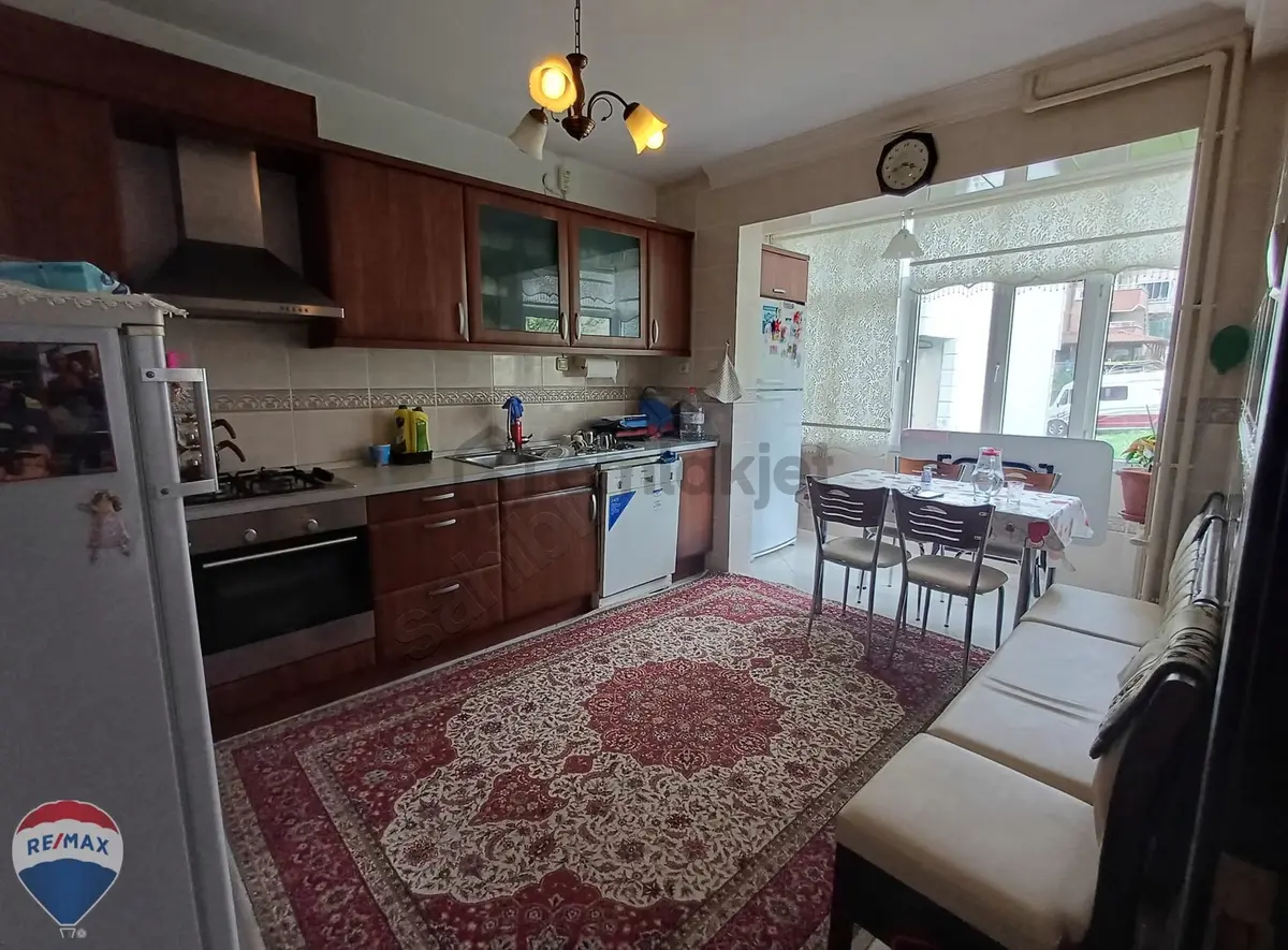 Remax Rıdvan Gedik Serdivan Bahçeli 170m2 Müstakil Dublex Ev - 16