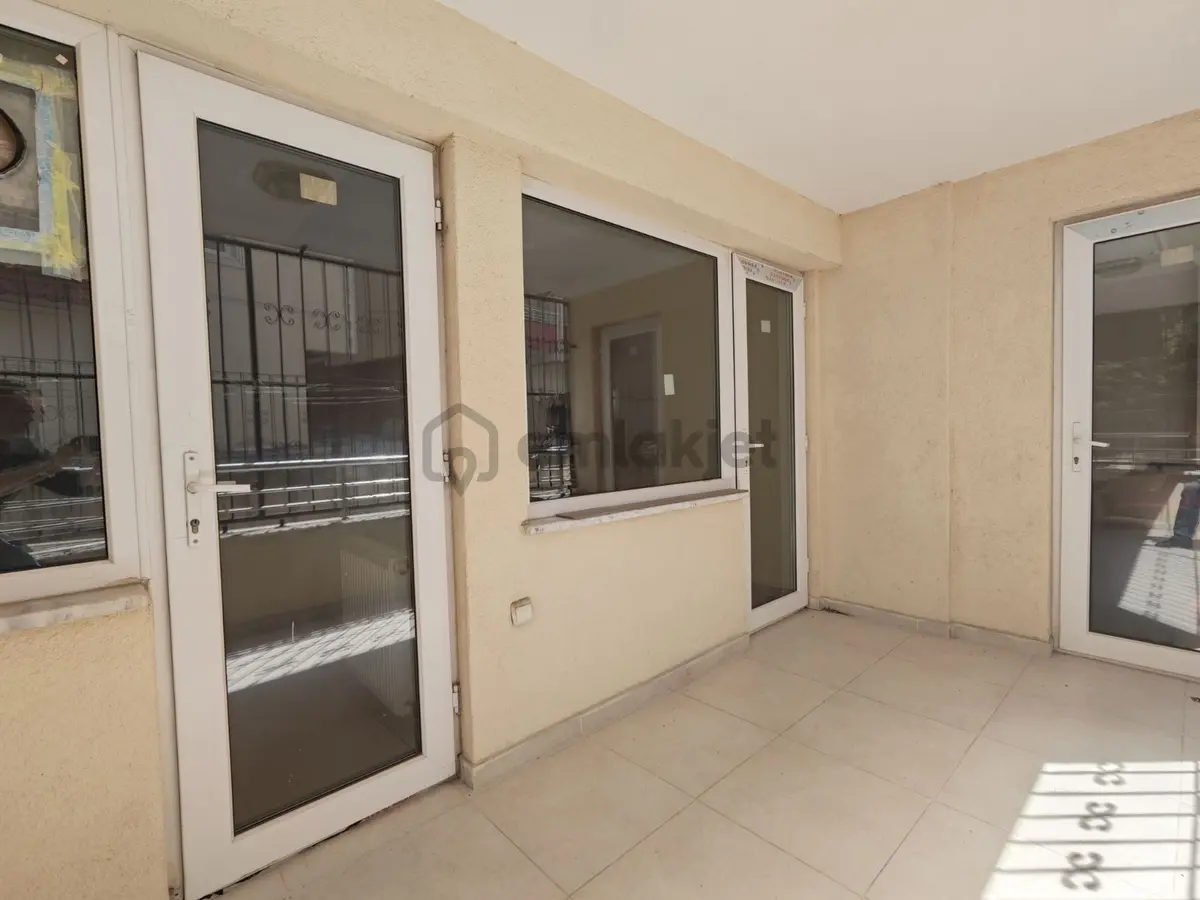 Güzelyalı Eğitim'de Site İçerisinde Asansörlü 2+1 Satılık Daire - 6