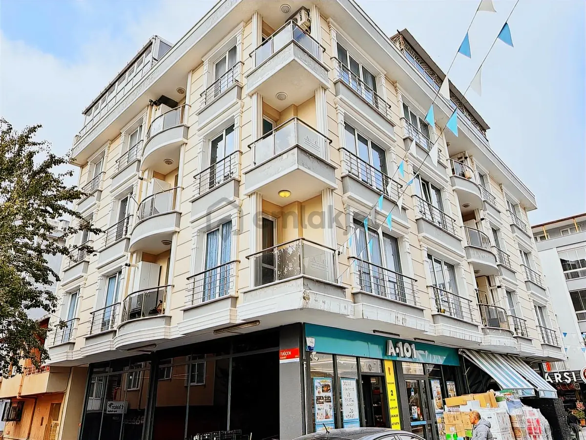 Büyükçekmece Celaliye Merkezde 2+1 Satılık Daire