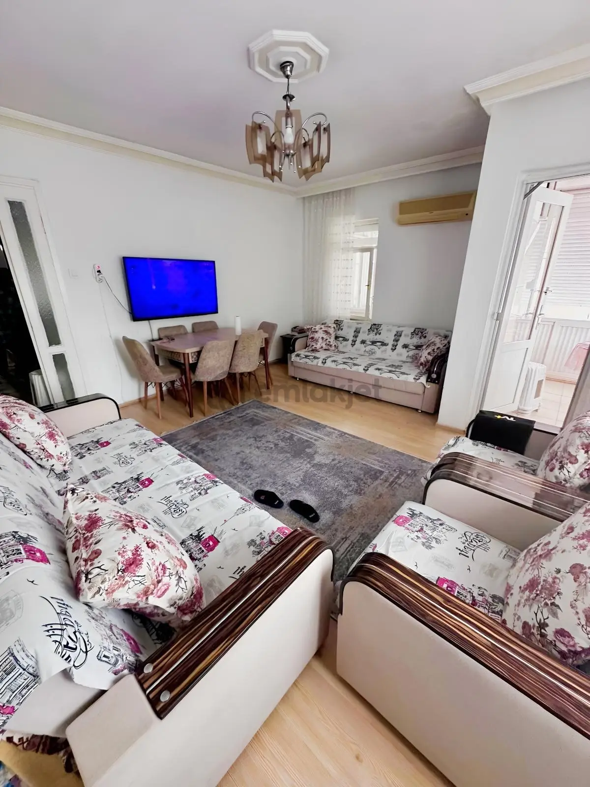 Antalya Şehir Merkezinde Satılık Geniş 3+1 Daire | 135 M² - 3