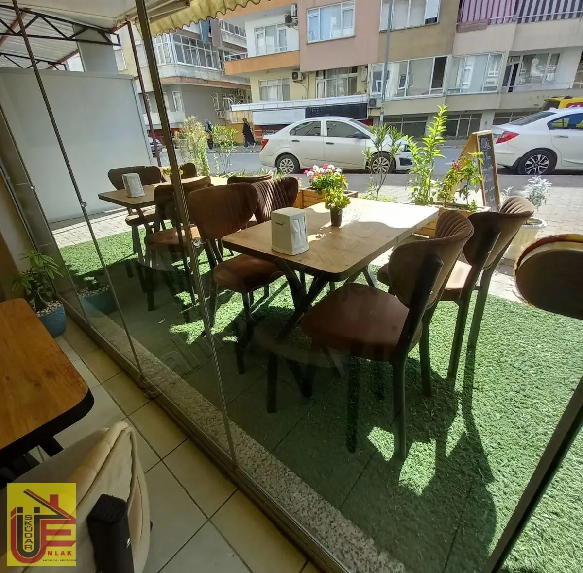 Gençlik Mh.de Satılık İşyeri - 4