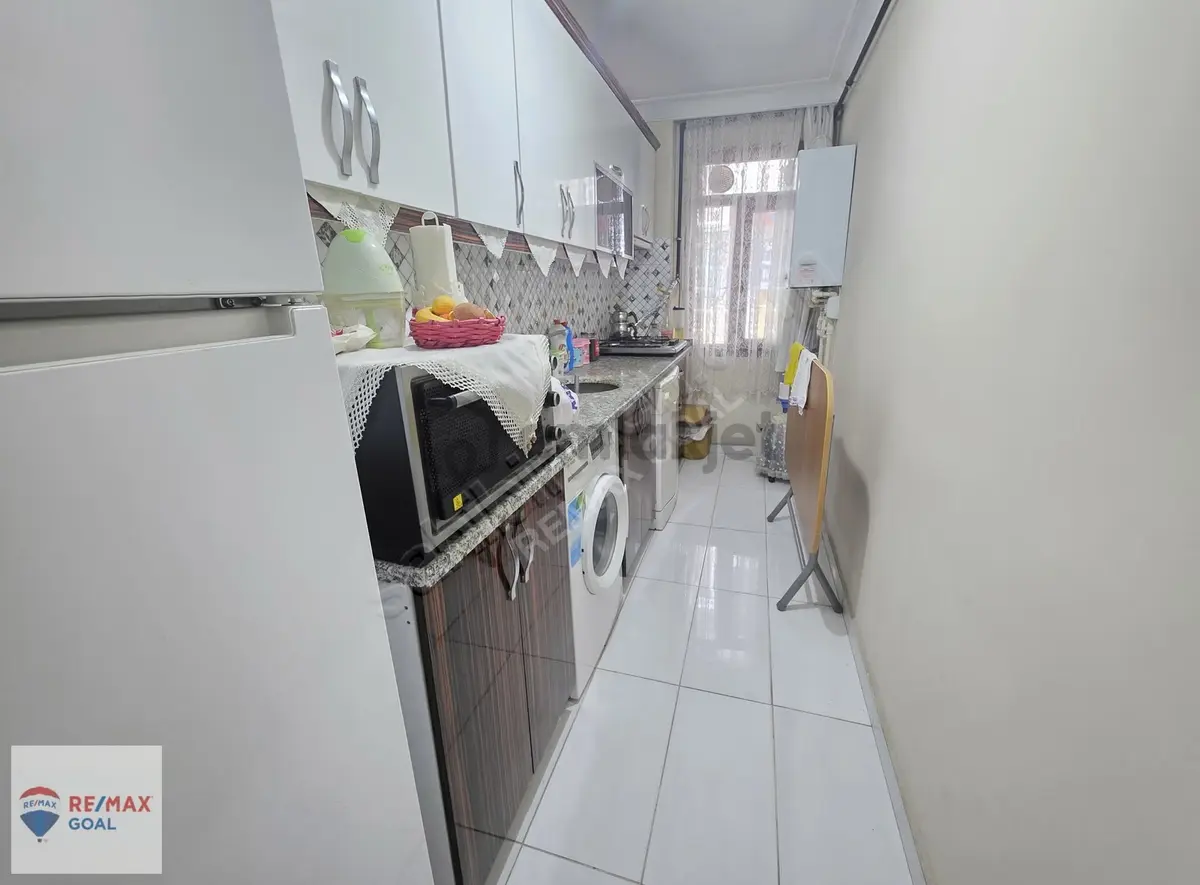 Remax Şirvan'dan Esenyurt'ta Ara Kat Satılık 2+1 Daire - 19
