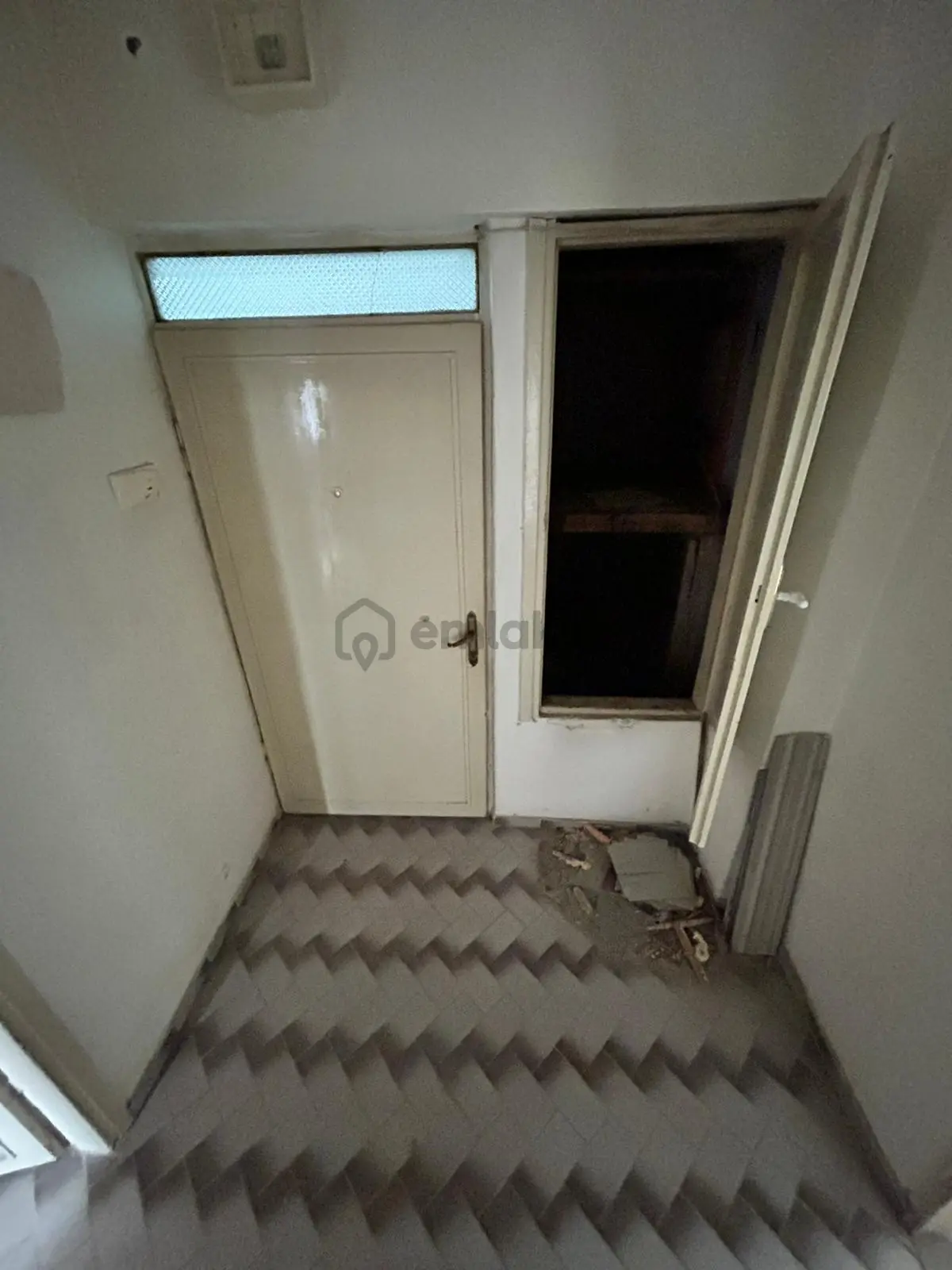 İhsaniye Mah. Köşe Başı 100 M2 Ara Kat 3+1 Satılık Daire - 22