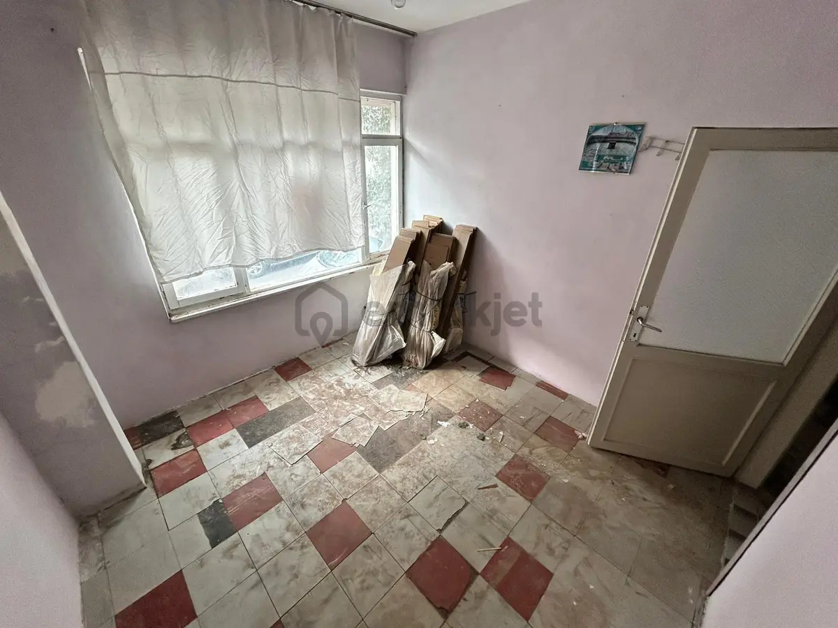 İhsaniye Mah. Köşe Başı 100 M2 Ara Kat 3+1 Satılık Daire - 24