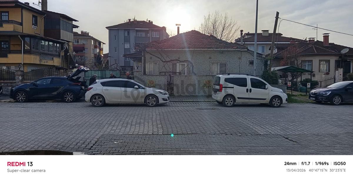 Yaşam Emlaktan Sakaryada Müstakil - 8